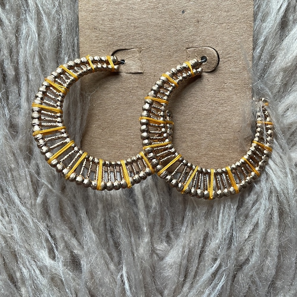 NWT gold hoop earrings with thread detail
